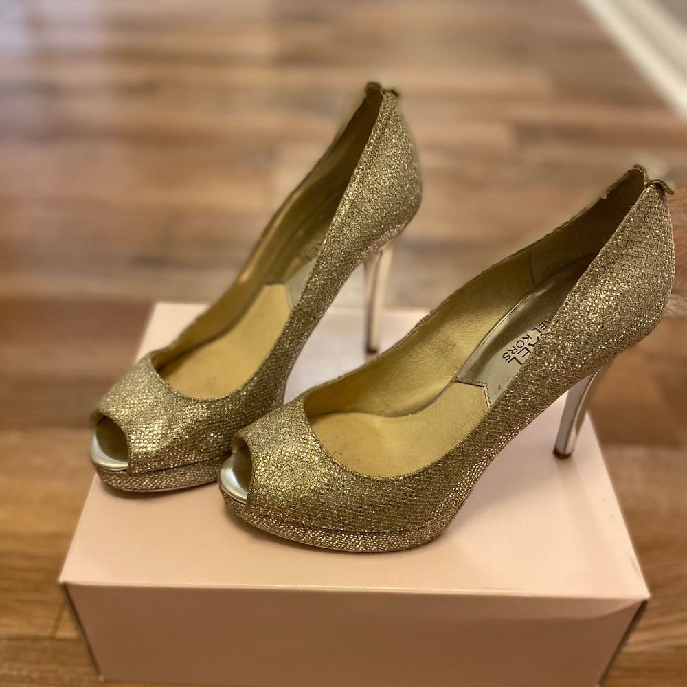Michael Kors Diamond Pumps